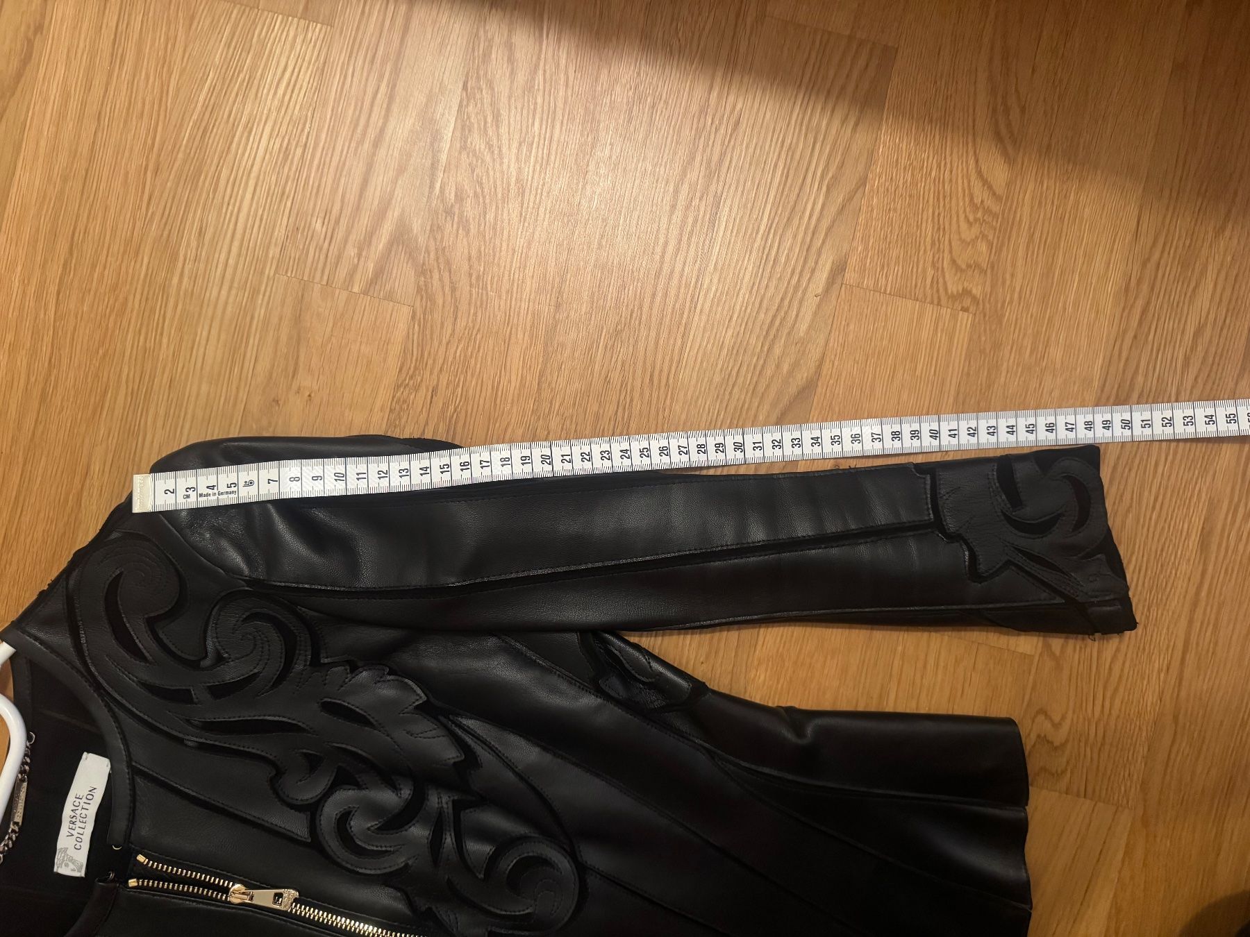 Versace Giacche: Versace Lederjacke Damen Gr 34 – Nuovo (secondo la descrizione) da Unterengstringen venduto da Cuz_5555 8