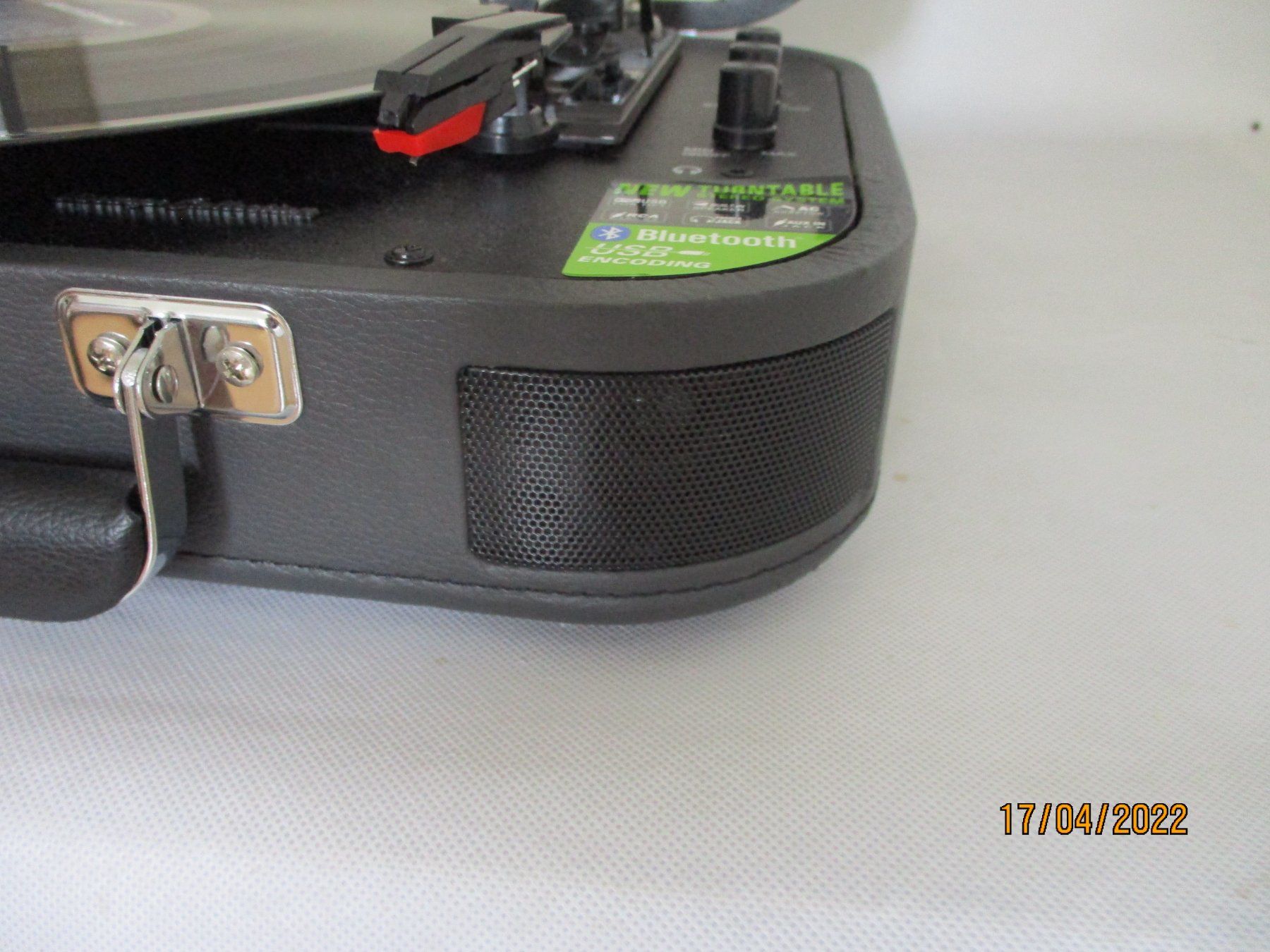 Giradischi: Muse MT-201 DG Stereo-Plattenspielersystem mit Bluetooth – Usato da Liestal venduto da Disc-Point 8