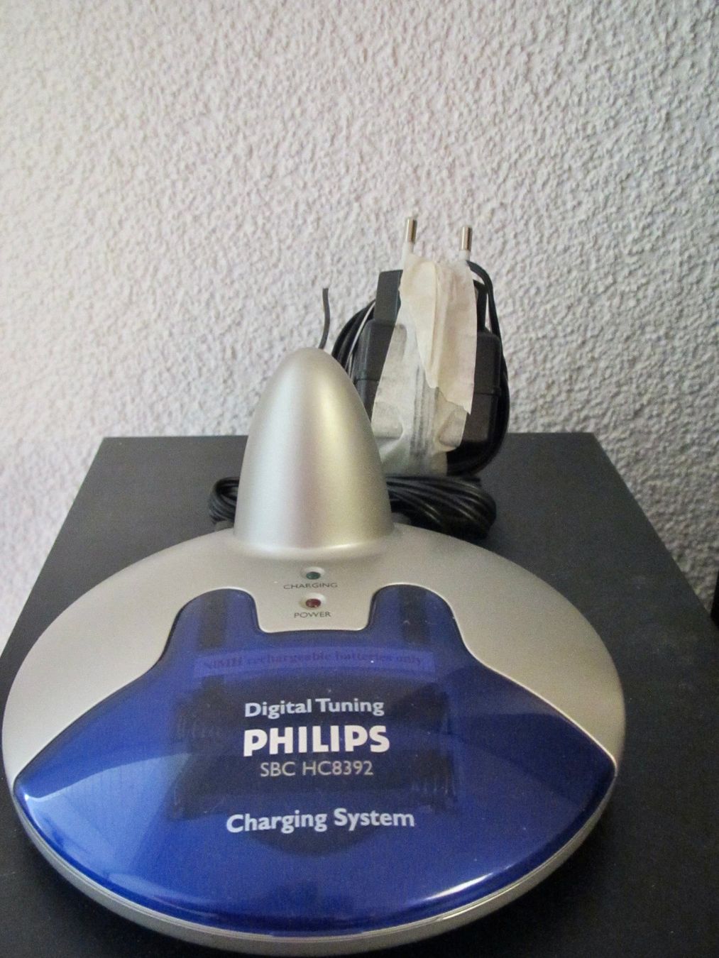 Philips Televisori: INSTALLATION DE TELEVISION PHILIPS COMPLETE – Usato da Murten venduto da Selliot 3