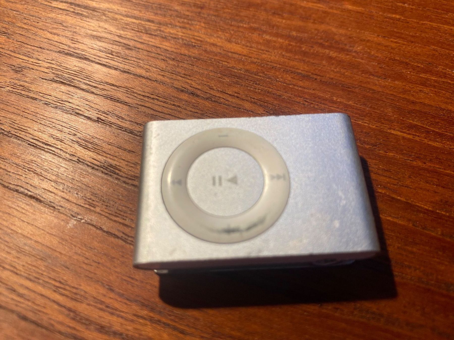 Apple Tragbarer Mediaplayer: IPOD MINI, Shuffle, 1GB, silber – Gebraucht aus Zürich von