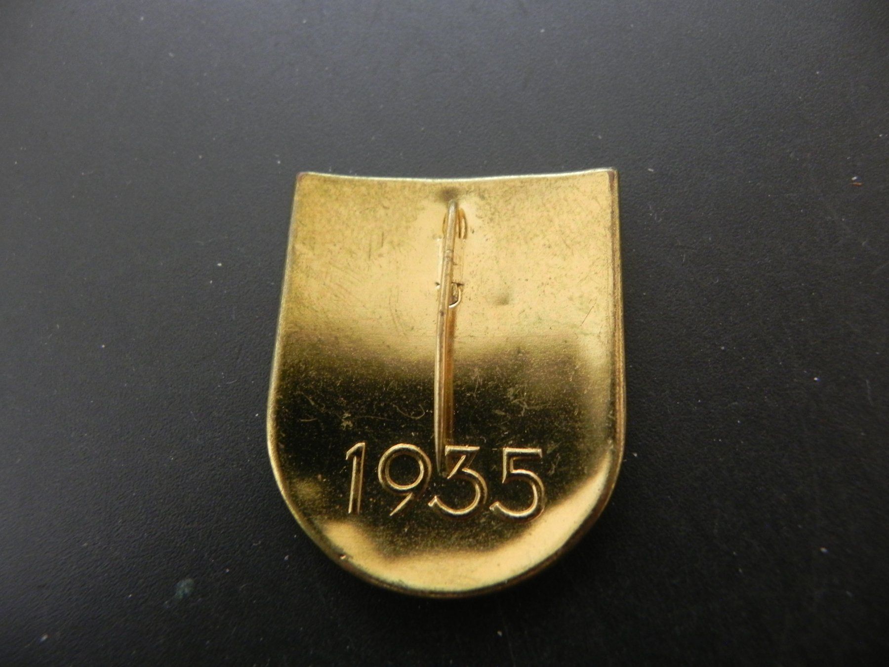 Spille & Fermagli: Abzeichen 1. August 1935 – Usato da Biel/Bienne venduto da Gogolozi 1