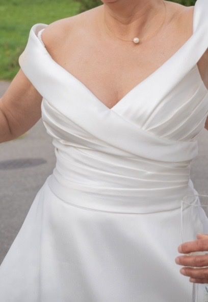Kleider: Brautkleid JARICE Grösse 44 Elfenbein Argentin in gutem Zust – Gebraucht aus Metzerlen von sport001 3