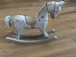 Pferd aus Holz 