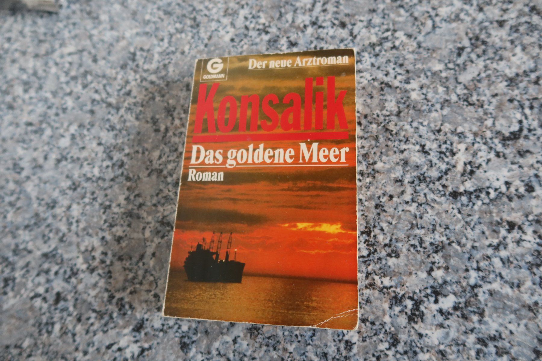 Bücher: Konsalik – Gebraucht aus Täuffelen von Cindybussy