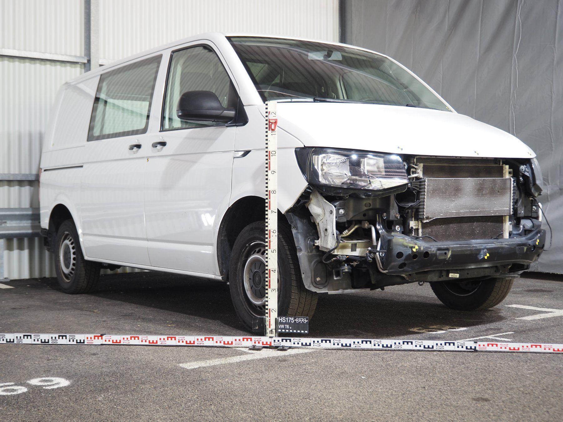 VW Veicoli commerciali: VW T6 Transporter – Difettoso da Vauffelin venduto da DTC-pSi
