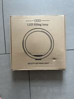 LED Ringlicht mit Stativ