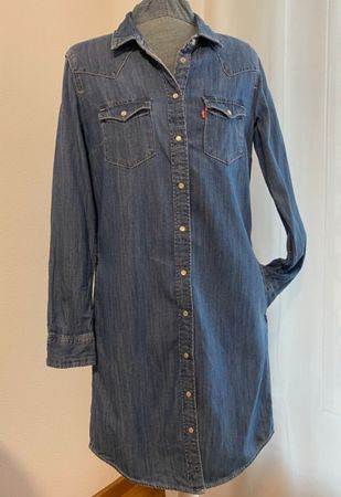 NEU*** LEVIS Jeanskleid XS