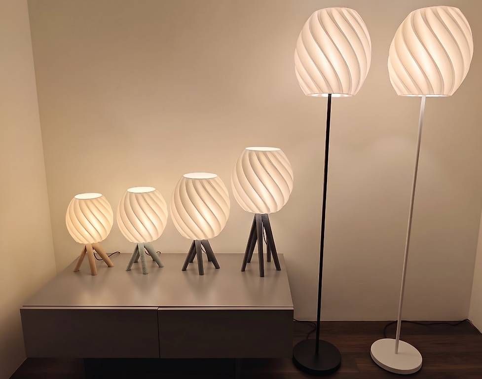 Lampen: Design-Ständerlampe «Model P»  Atelier4B – Gebraucht aus Roggwil BE von atelier4b 4