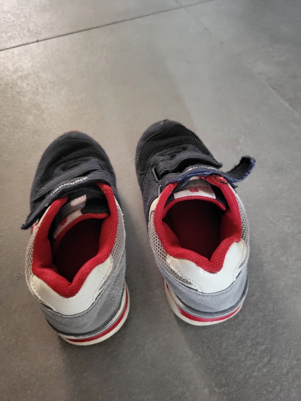 Elefanten Scarpe per ragazzi: Elefanten Turnschuhe Gr. 28 – Usato da Biel/Bienne venduto da Aare5 2