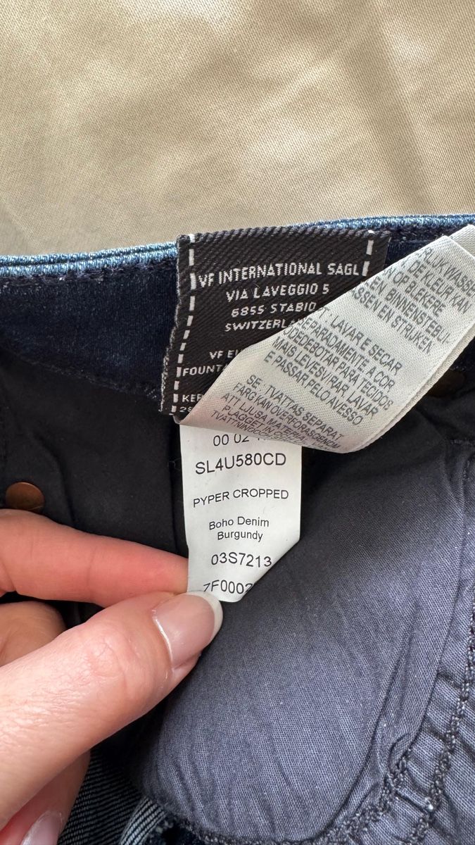 Mankind Jeans: 7 For All Mankind Jeans, Pyper Cropped, Grösse 27 – Nuovo (secondo la descrizione) da steffisburg venduto da seva69 4