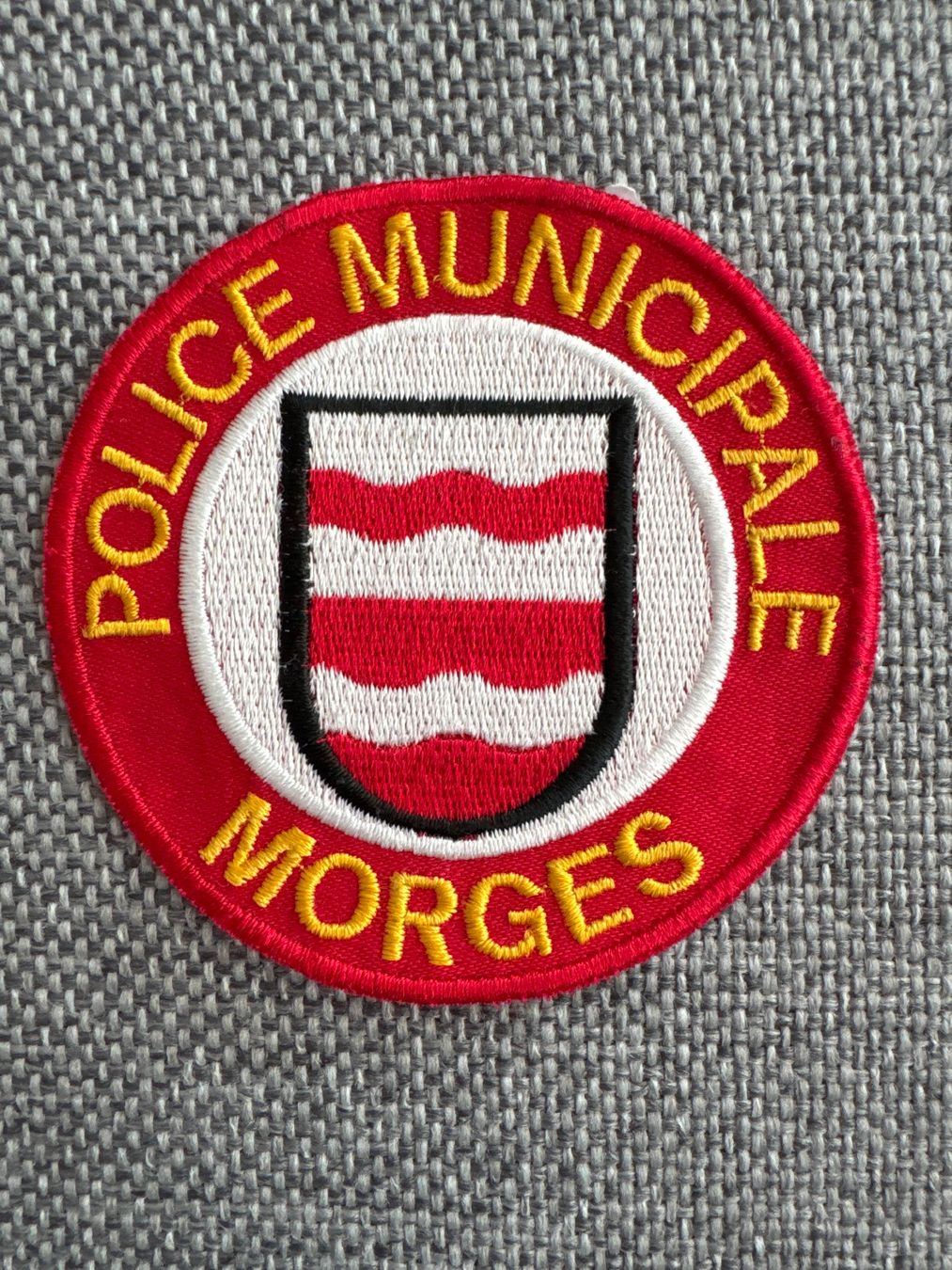 Swiss Plaketten & Abzeichen: ORIGINAL Patch Police municipale Morges – Neu und originalverpackt aus Endingen von Twixtel