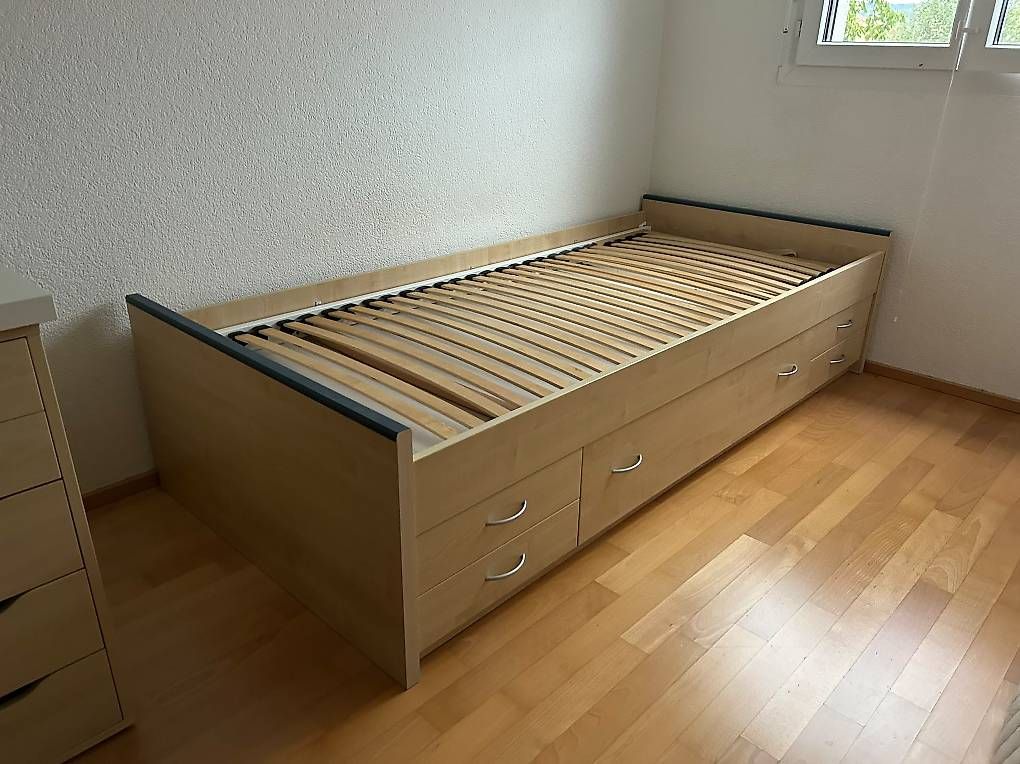 Betten: Bett – Gebraucht aus Niederlenz von Naluchi 3