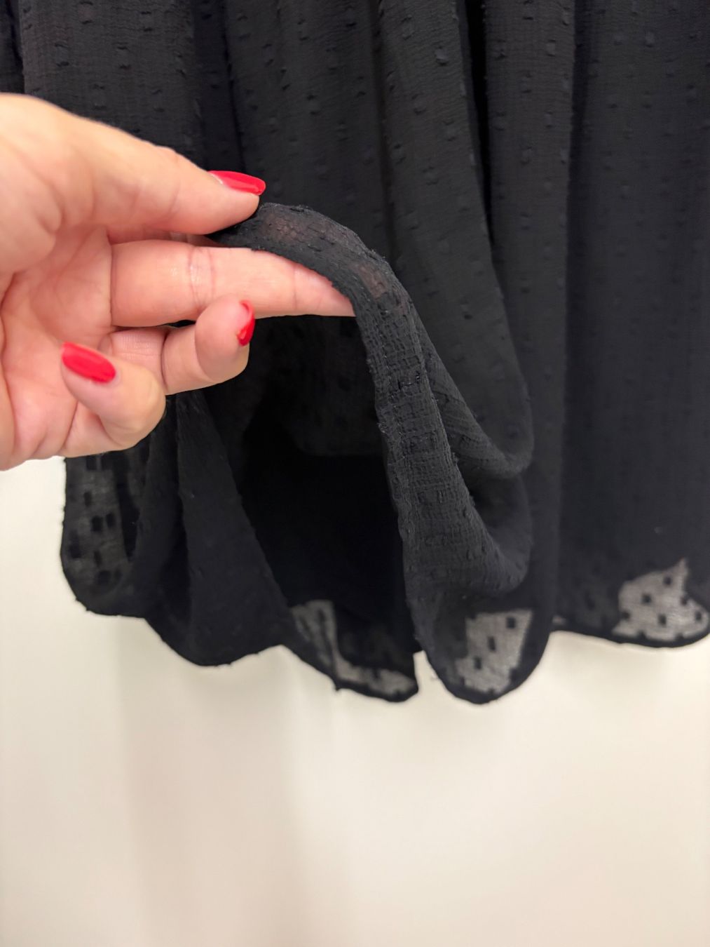 C&A Vestiti: Kleid schwarz Grösse 38 Stoffmuster Langarm – Usato da Basel venduto da Tierschutz-Flohmi 3