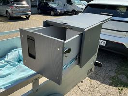 Schubladenblock/Sitzgelegenheit VW