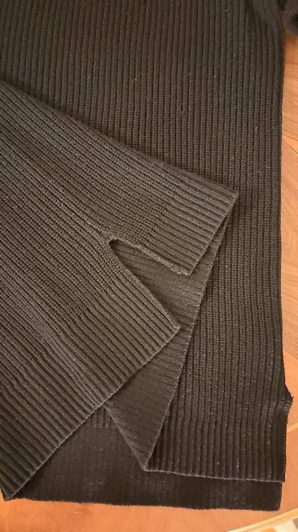 Maglioni & Felpe: Handknit Strickpullover Gr. M  50% Schurwolle / Top! – Usato da St. Gallen venduto da Dvina 2