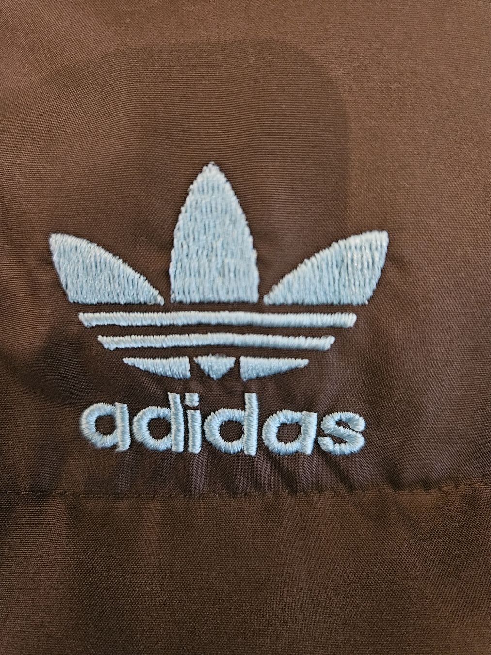 Adidas Gilets & Westen: Adidas Originals – Gebraucht aus Mollis von kaleidoscope 2