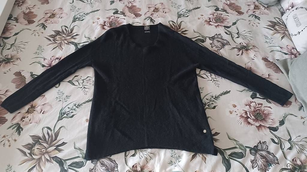 Pullover & Sweatshirts: Bio Cashmere Pullover – Gebraucht aus Bäretswil von Musaka68