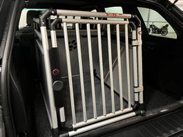 Swiss Pad Hundebox mit auf und Abstieg