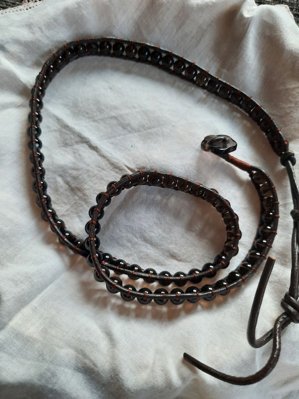 Bracciali & Braccialetti: Braunes Lederarmband mit Glasperlen – Nuovo (secondo la descrizione) da Unterterzen venduto da elebo 3