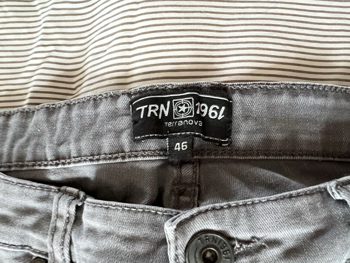 Hosen: Pantalone – Gebraucht aus Bôle von dany2021 2