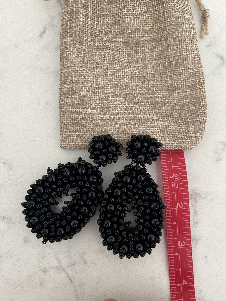Orecchini pendenti & Orecchini a lobo: Chic Black Beaded Earrings - Statement Summer Jewellery! – Nuovo (secondo la descrizione) da Mies venduto da nic_yk5d 2