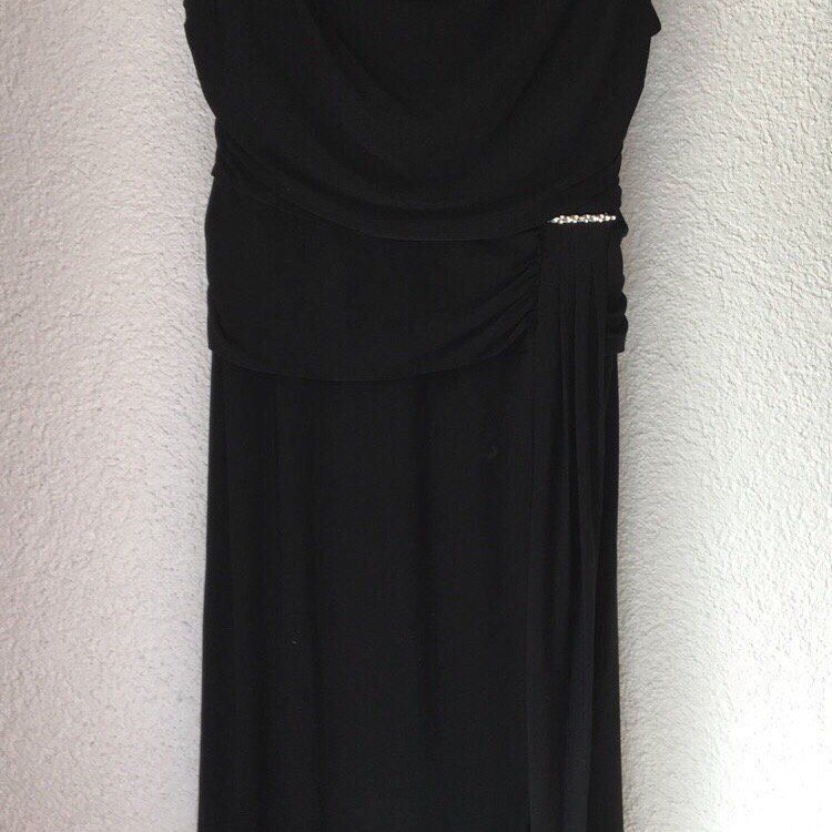 Vestiti: 011 Elegantes schwarzes Abendkleid – Usato da Sion venduto da NoblesOfHelvetia 1