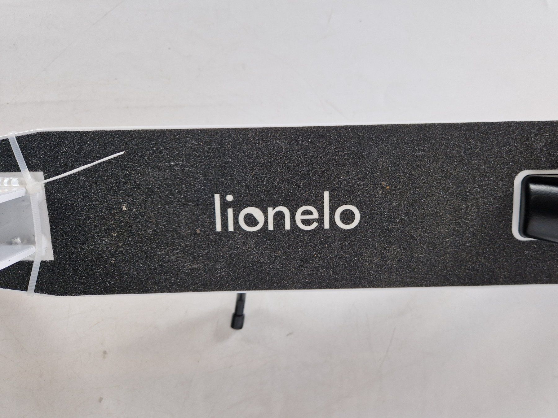 Kickboard: LIONELO Luca Scooter – Nuovo (secondo la descrizione) da Muhen venduto da Restwert_Muhen 9