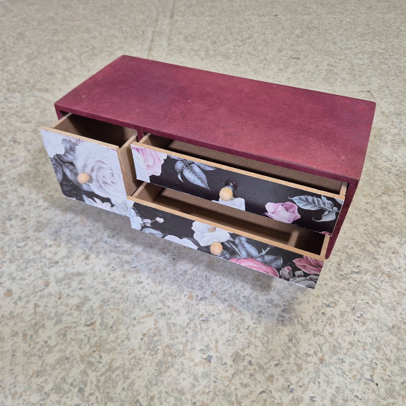 Systemes d'archivage: Mini Kommode Desk organizer Schmuckkästchen 3 Schubladen – D'occasion à Nottwil par Wondewa-Shop 8