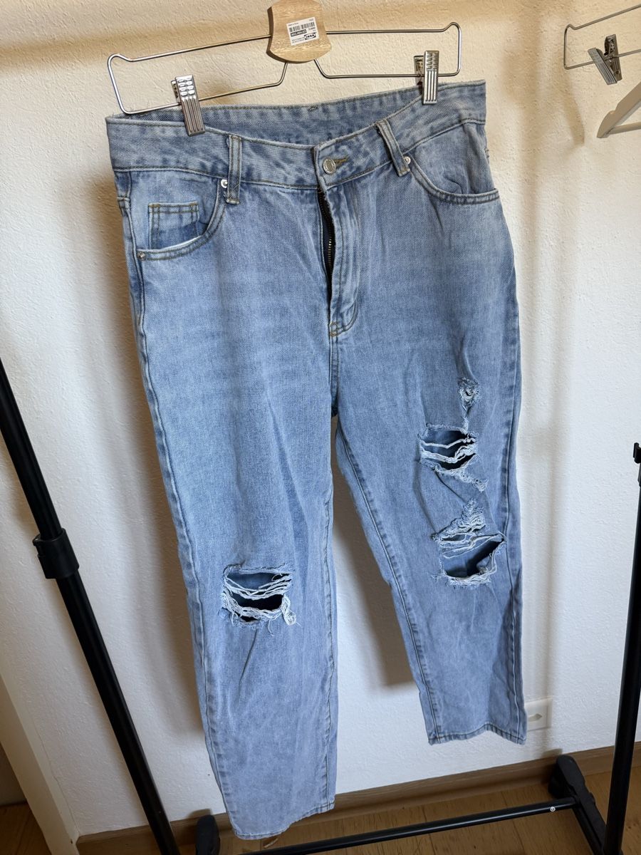 Shein Jeans: Damen Jeans Shein hellblau Grösse L  – Gebraucht aus Biberist von bierikim
