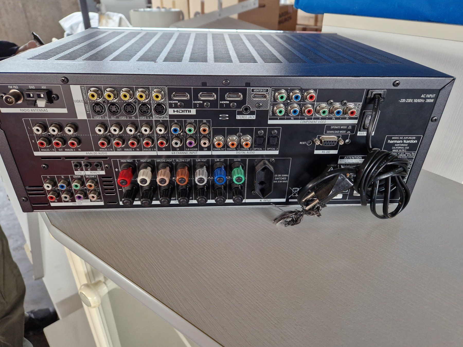 Harman-Kardon Ricevitori: Harman Kardon Receiver AVR-255/230 – Usato da Wädenswil venduto da tome70 1