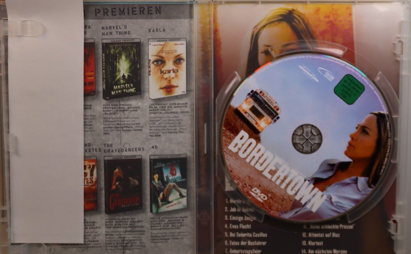 Tutti i DVDs: Bordertown – Usato da Luzern venduto da CONTENTI 1