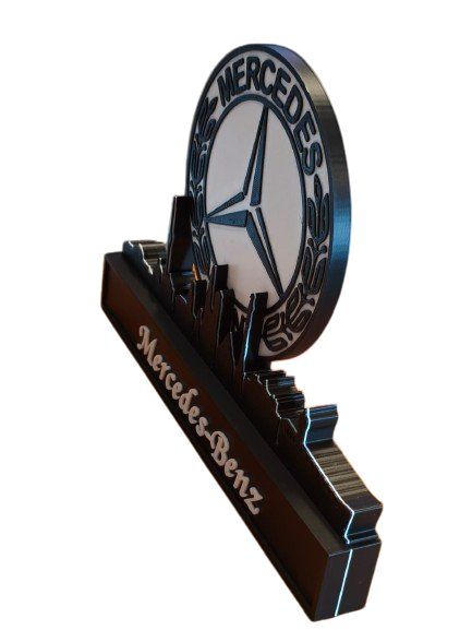 Tutte le decorazioni: Mercedes-Benz 3D Deko-Schild mit Skyline – Nuovo e nell'imballaggio originale da Flawil venduto da Click.Shop 1