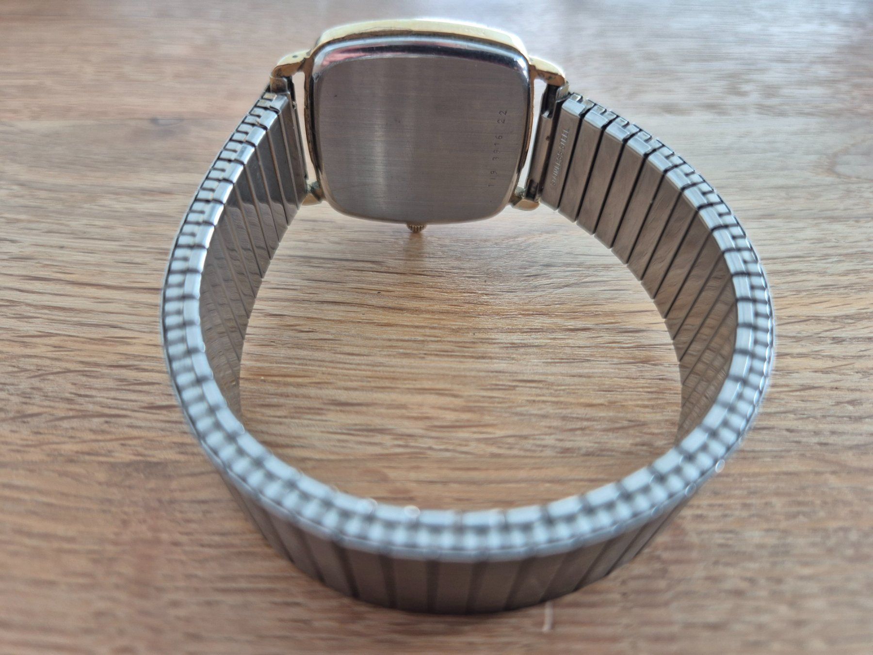 Certina Orologi: Certina Armbanduhr, gold & silbern – Usato da St. Erhard venduto da Saskia0 2