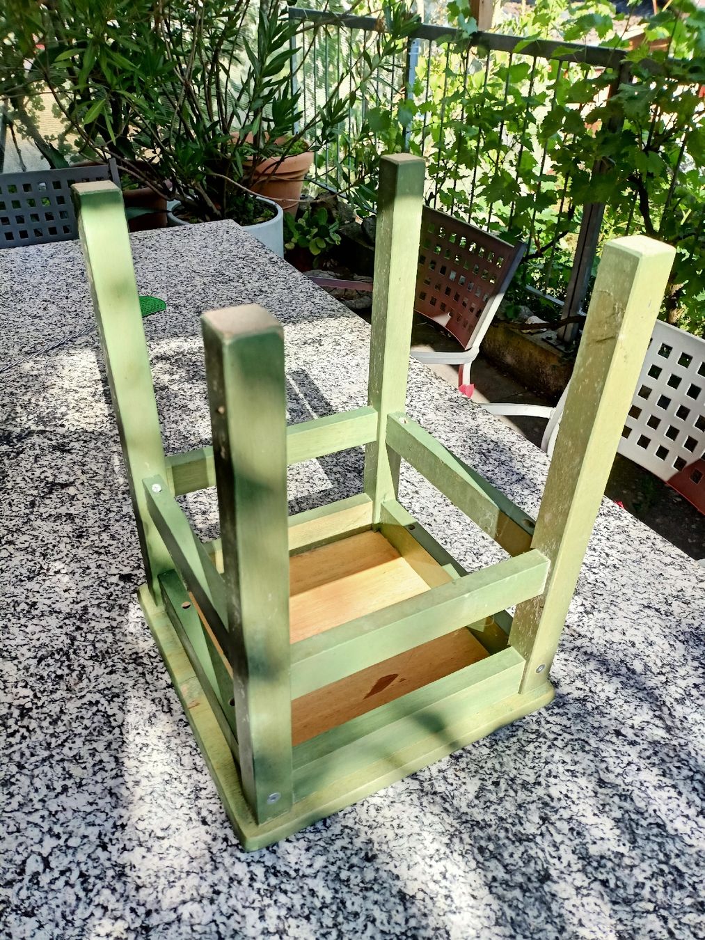 Ikea Sgabelli: Tabouret, Hocker Holz grün gestrichen abgenutzt – Usato da Flamatt venduto da Marpou 3