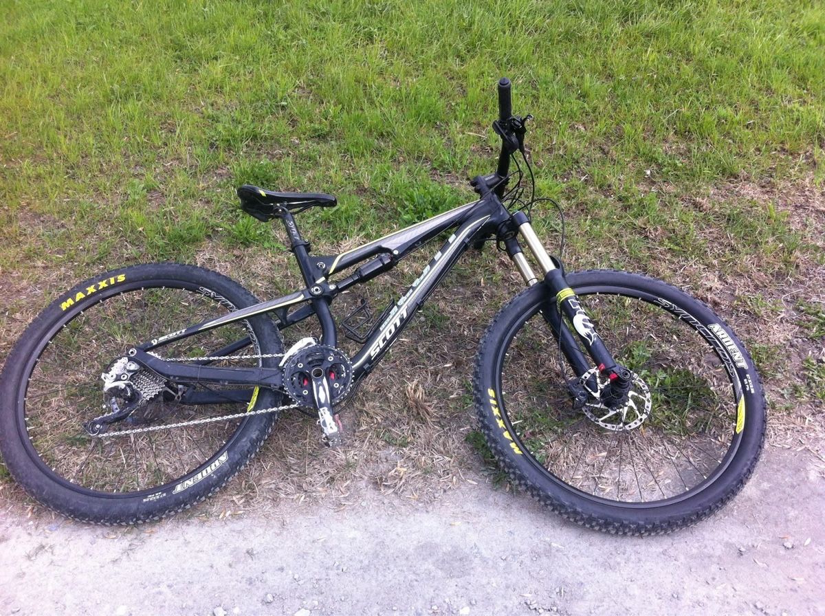 Scott Biciclette: Scott Genius 740 (2013) – Usato da Sembrancher venduto da Ferrazinho