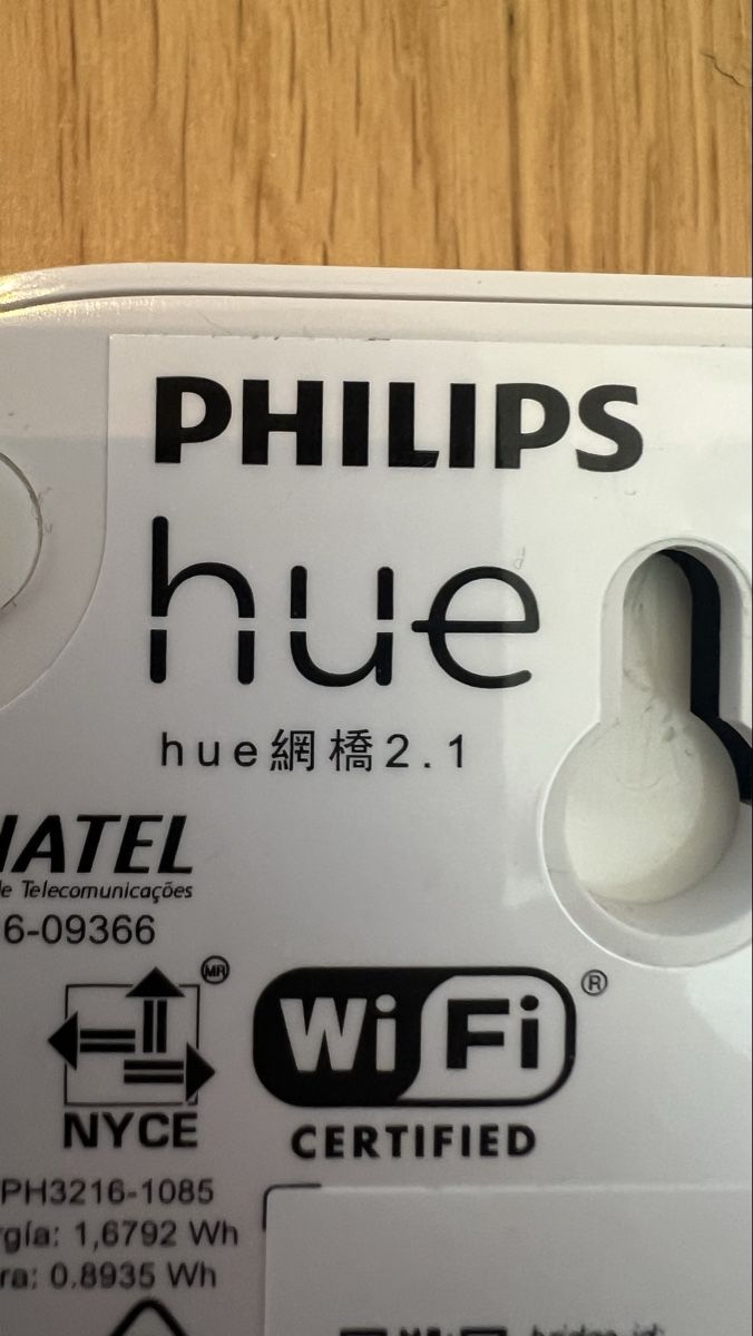 Philips Hubs & Switches: Philips Hue Bridge 2.1 – Gebraucht aus Bern von sto_d5ff 3
