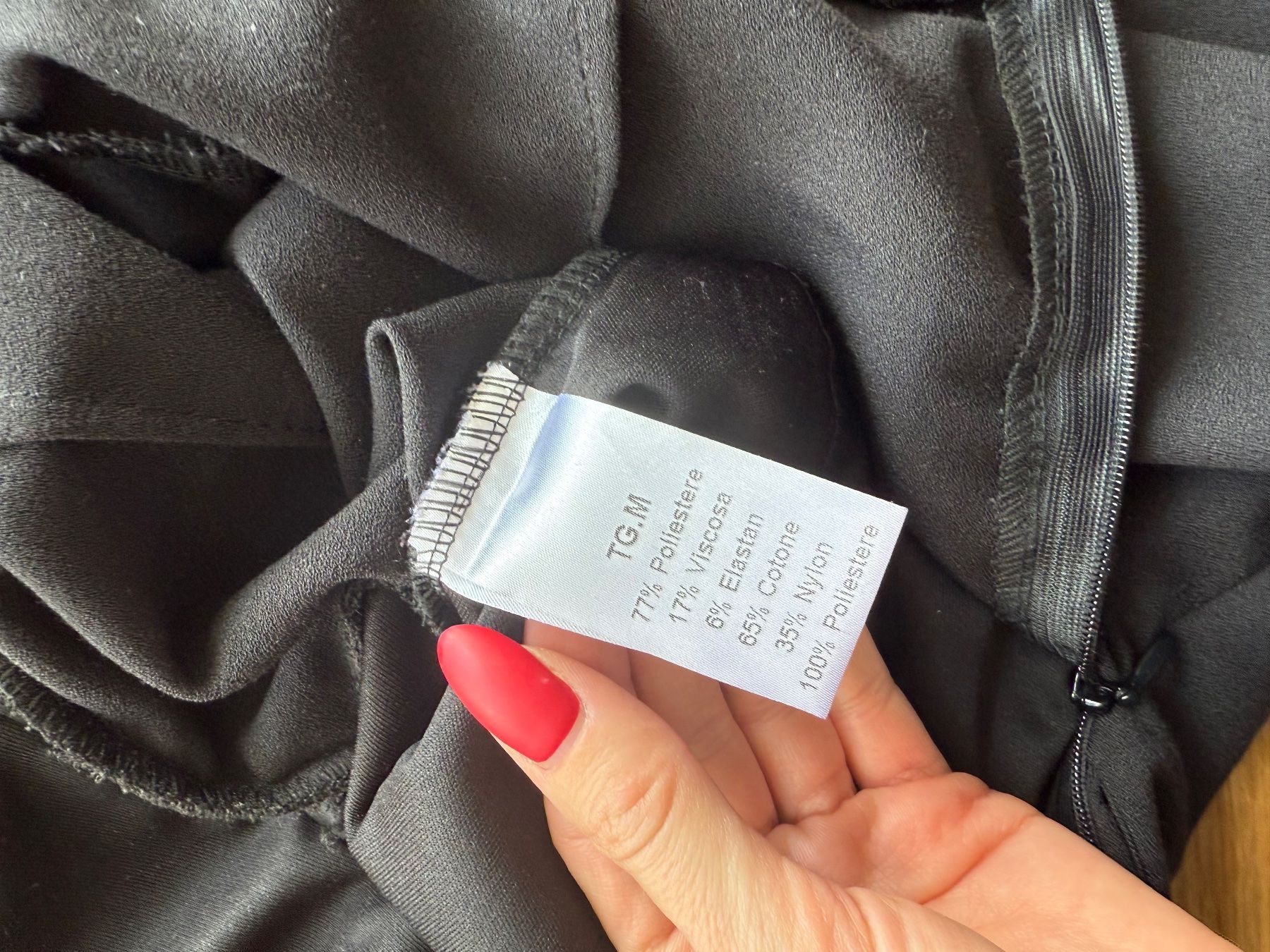 Jumpsuits: Elegant Black Jumpsuit – Gebraucht aus Basel von dar_ch4051 3