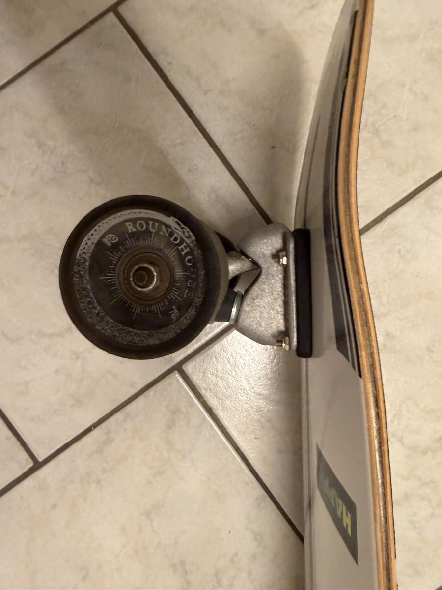 Skateboards: Surfskate carver  – D'occasion à Olten par atzeminator 3