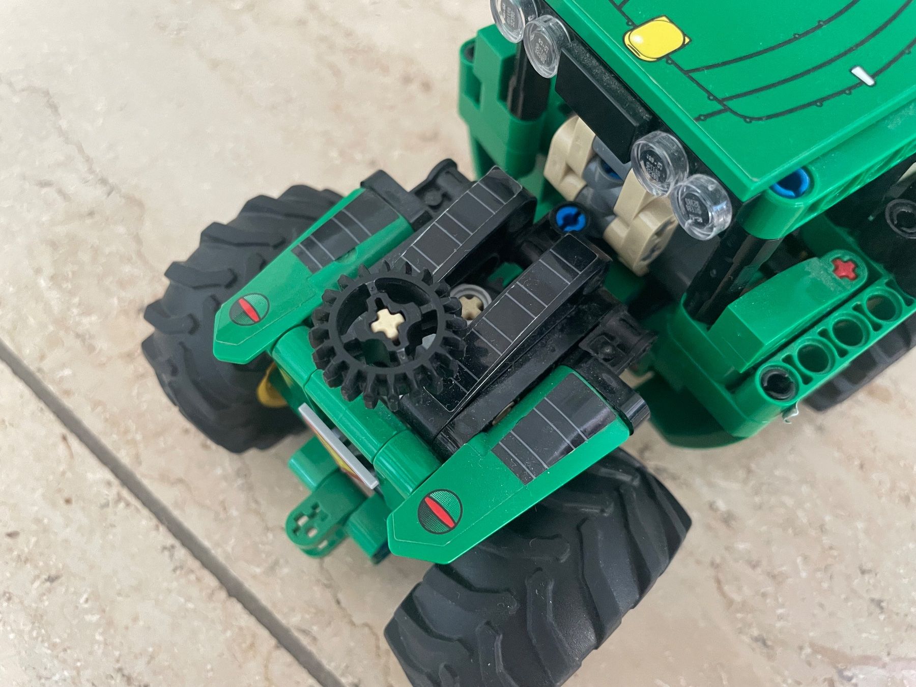 Lego Baukästen: Lego 42136 Traktor mit Originalkarton – Gebraucht aus Oberrohrdorf von Con_8pnq 3