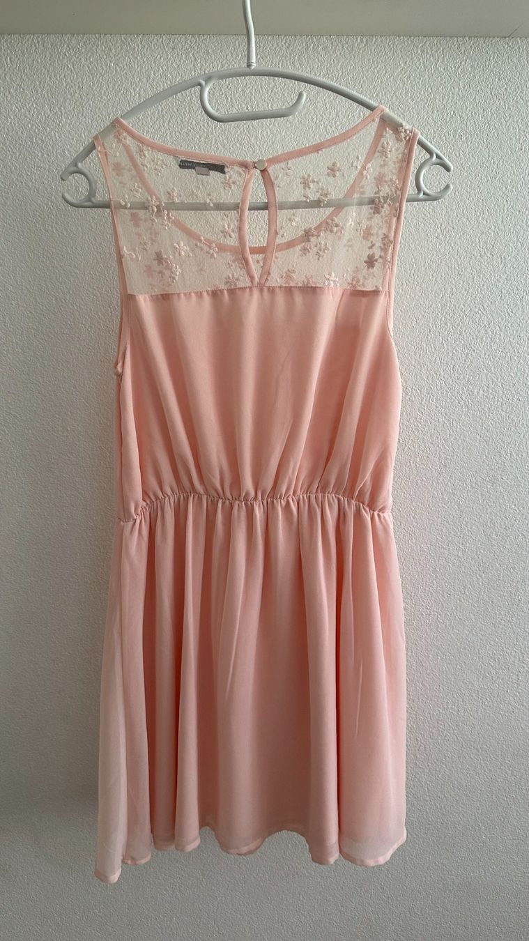 Tally Weijl Vestiti: Vestito rosa pizzo taglia S – Usato da S. Antonino venduto da day_dxs7 1