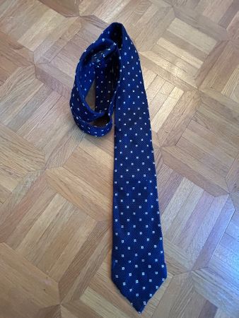 Cravate Zaroulini bleue marine en soie