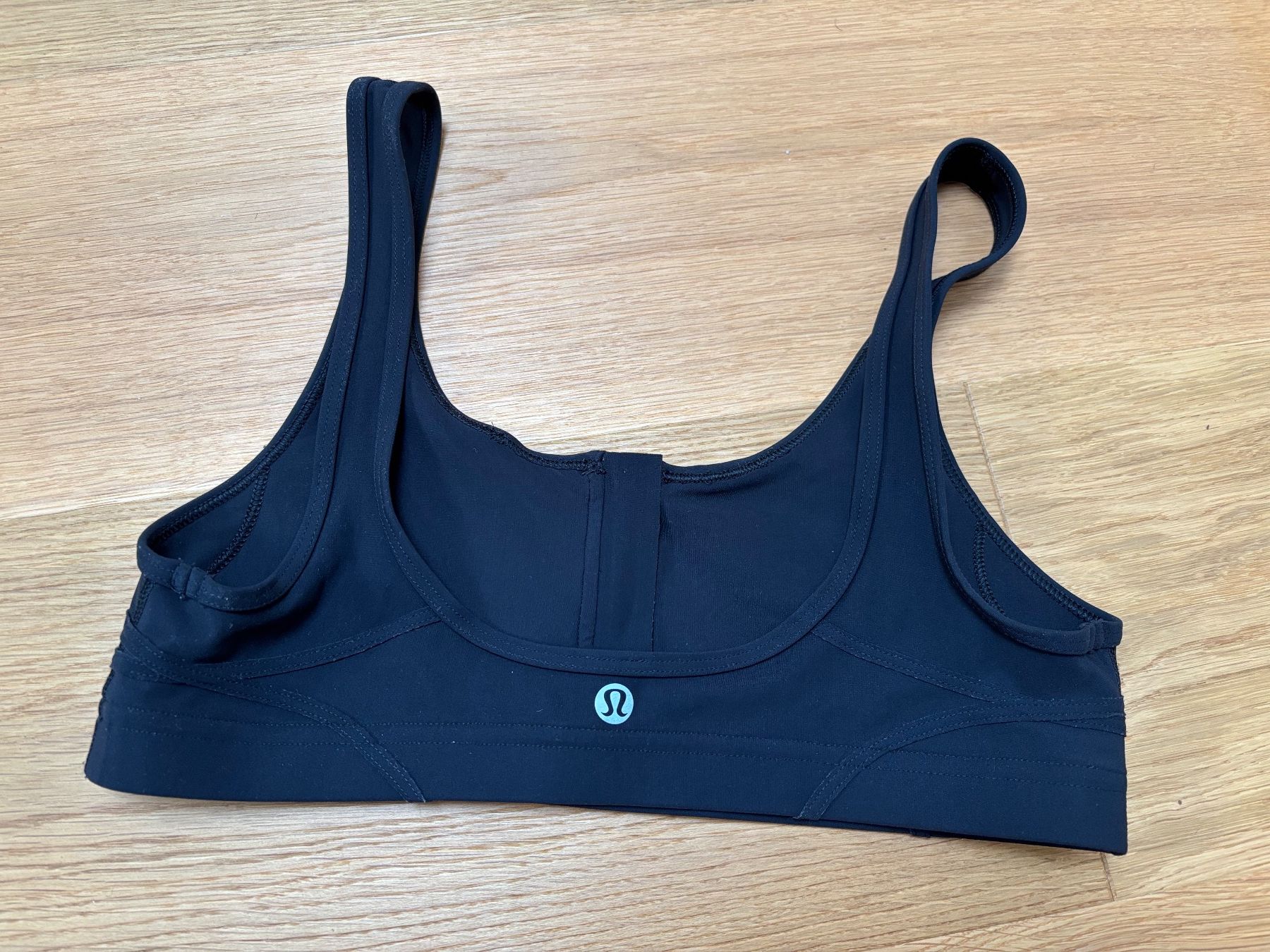 Lululemon Top: Lululemon BH / Bikini Top - neu - Grösse 6 – Nuovo (secondo la descrizione) da Bern venduto da lolapennt 3