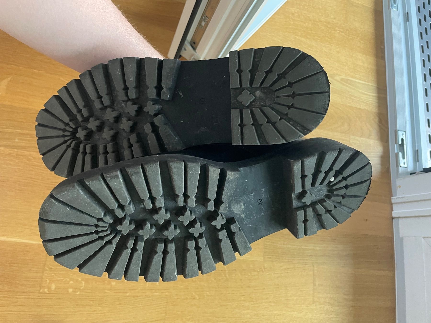Monki Scarpe da donna: Chaussures Monki vegan (taille 40) – Usato da Bussigny venduto da almee14 5
