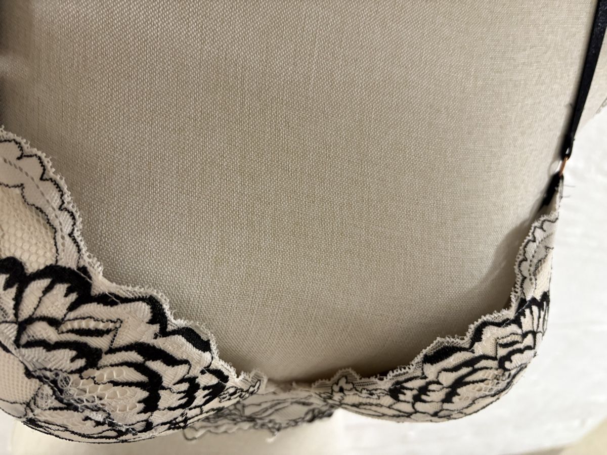 Altra biancheria intima: Damen BH,Gr.80B(Eur) – Usato da Winterthur venduto da Nena222 2