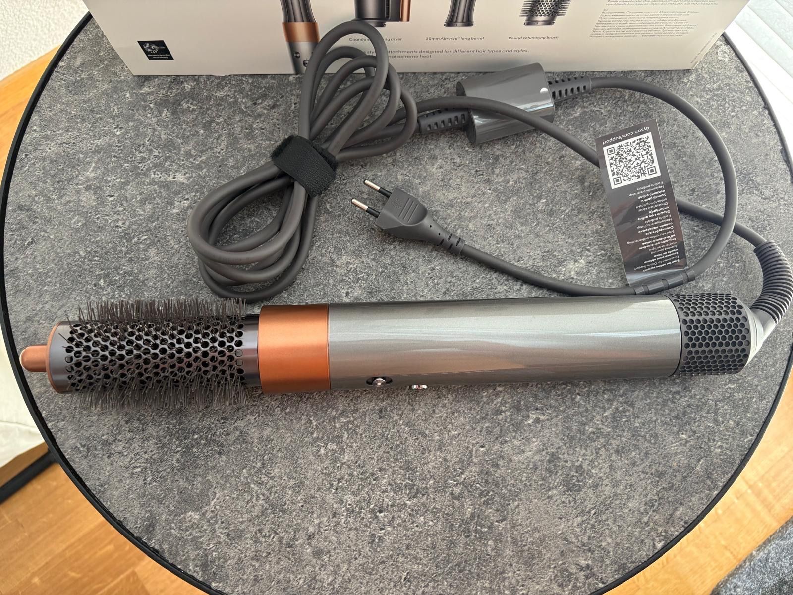 Dyson Asciugacapelli: Dyson airwrap origin – Usato da Schübelbach venduto da lau_7lzf 1