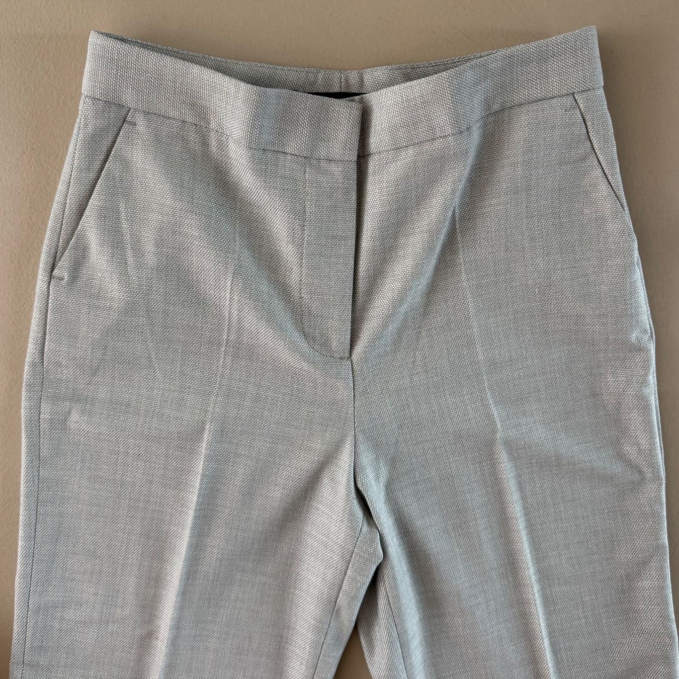 Zara Pantalons: hellgraue ZARA Hose 🩶 – D'occasion à zürich par vintage12 1