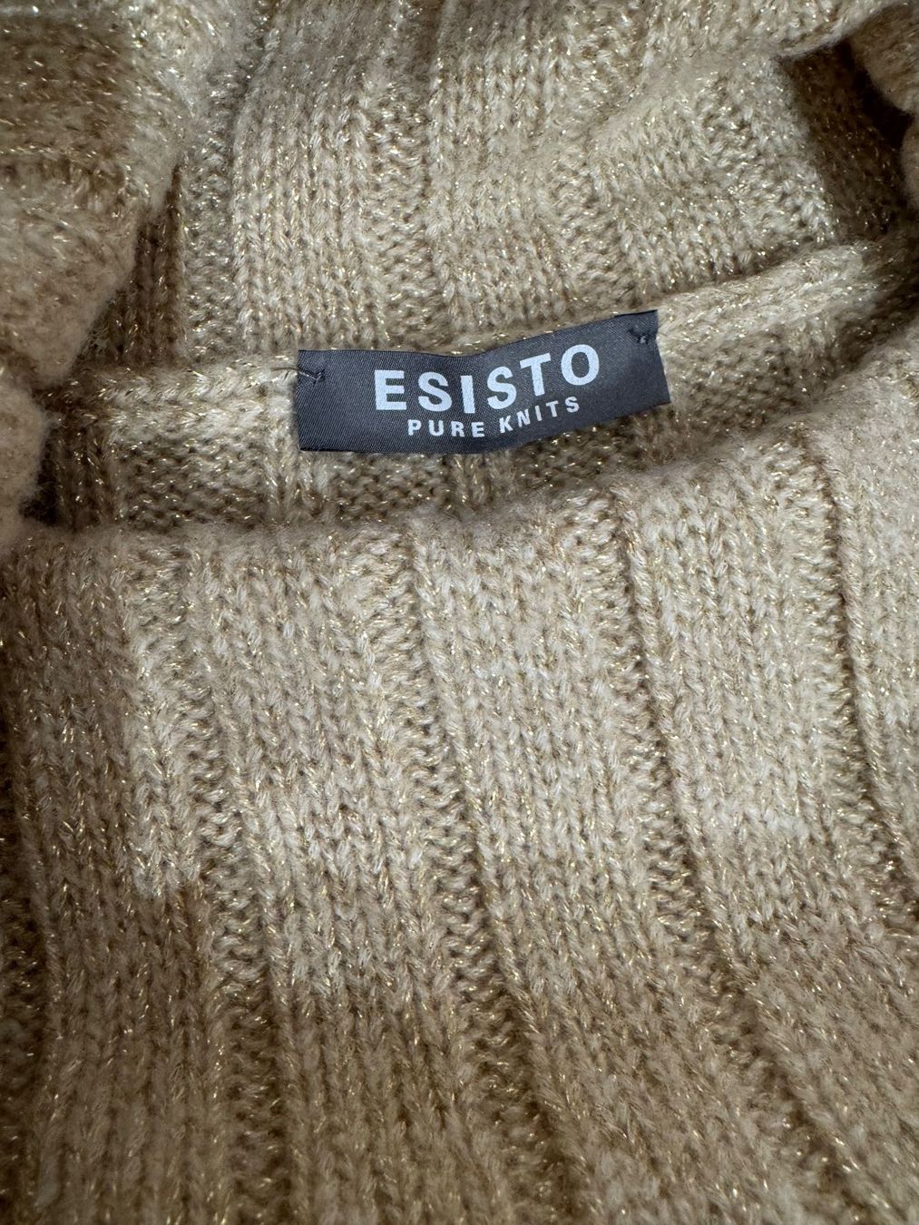 Maglioni & Felpe: Cooler Pullover/Strickkleid mit Goldfäden, Esisto, Gr. M – Nuovo (secondo la descrizione) da Oberrohrdorf venduto da maggys15 5