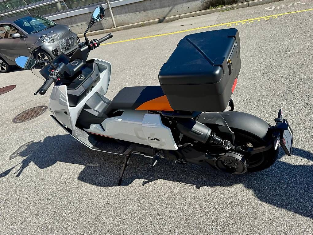 Veicoli elettrici: BMW CE04 vendo per inutilizzo – Usato da Tremona venduto da tikko725 4
