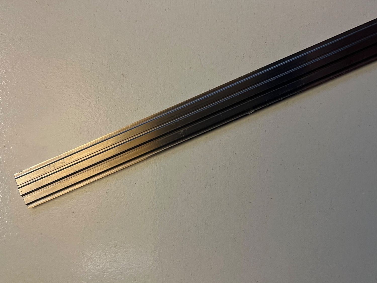 Scheppach Tutti gli attrezzi: Scheppach Hobelmesser HS TriTec 410 x 12 x 2,75 mm – Nuovo e nell'imballaggio originale da Rüttenen venduto da atwork-tools 1