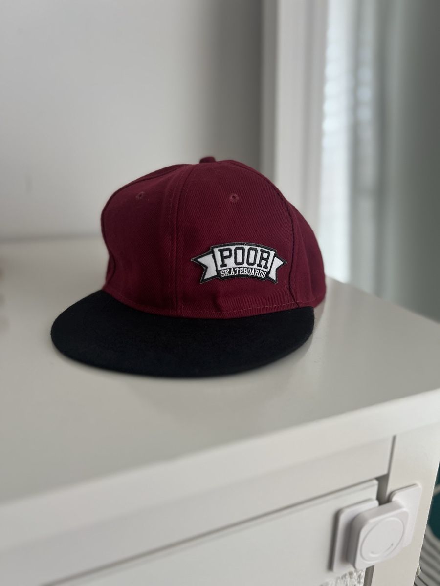 Copricapi, berretti & cappellini: Cap/Hat PoorSkateboard – Usato da Pregassona venduto da kat_zh5d